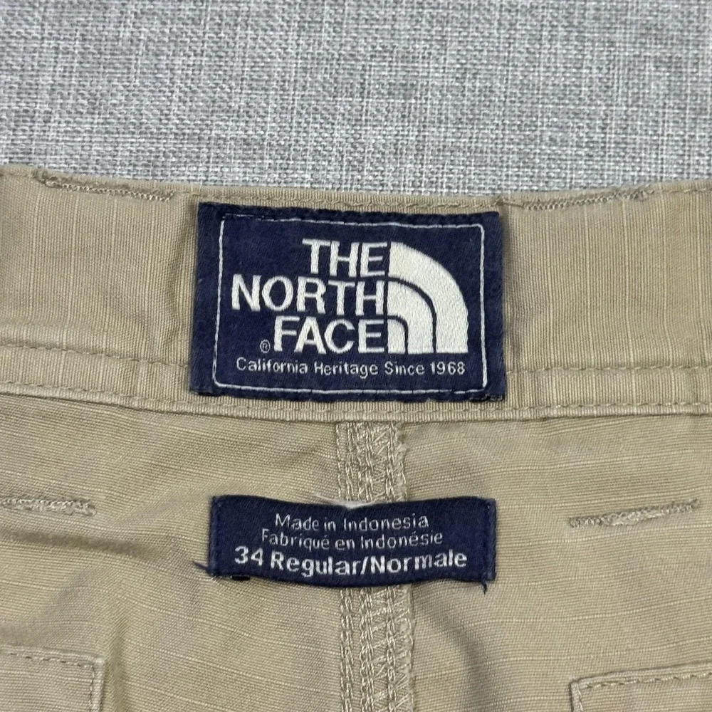 The North Face Ripstop Cargo Easy Shorts Mens 34 Beige Cotton Polyester